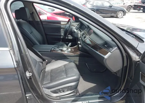 2011 BMW 535I xDrive z USA, uszkodzony, nr VIN WBAFU7C50BDU55258